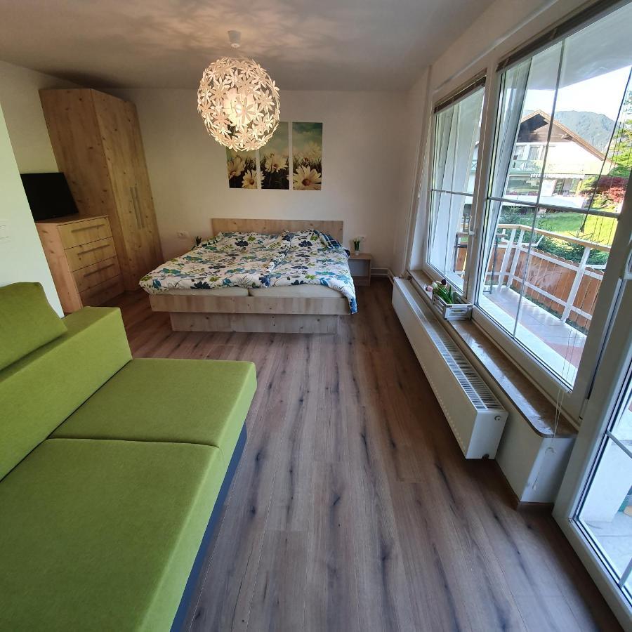 Apartma Rozle Mojstrana Exteriör bild