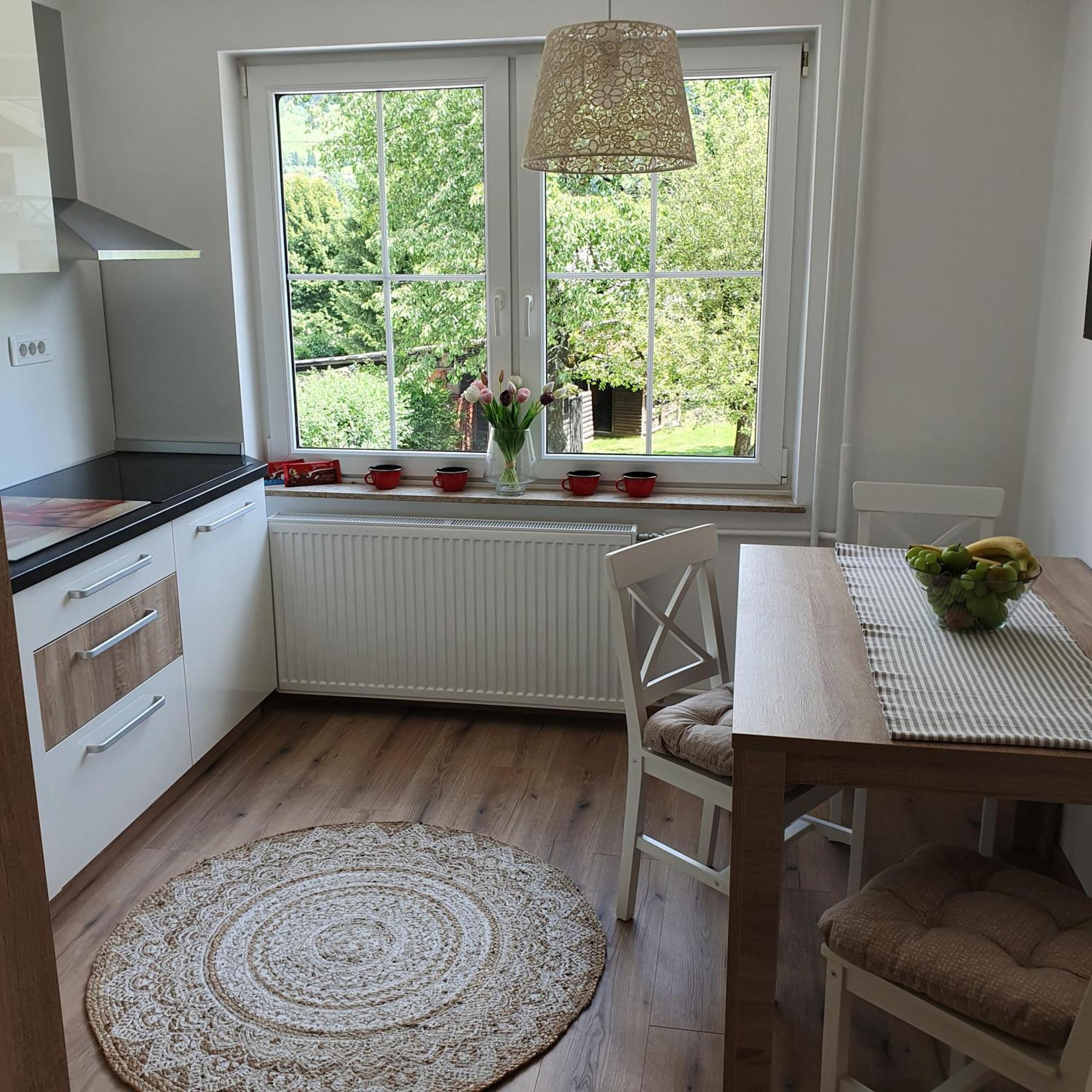 Apartma Rozle Mojstrana Exteriör bild