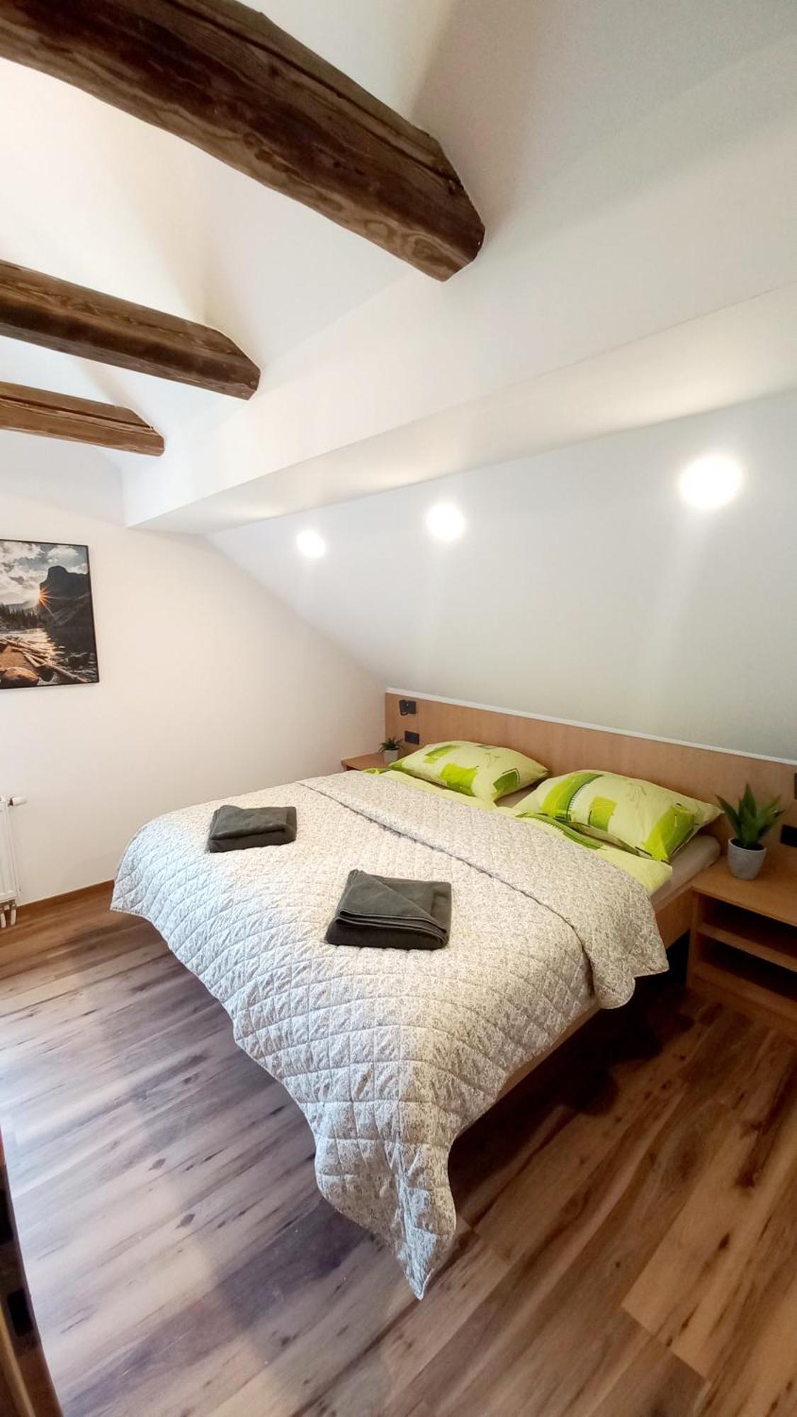 Apartma Rozle Mojstrana Exteriör bild