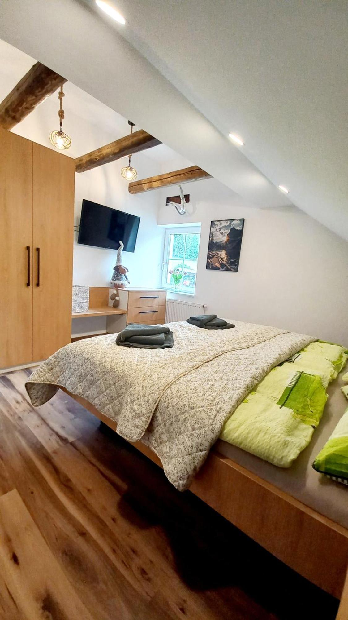 Apartma Rozle Mojstrana Exteriör bild
